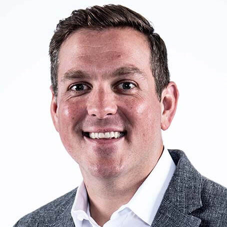 Peter J. Holt Headshot