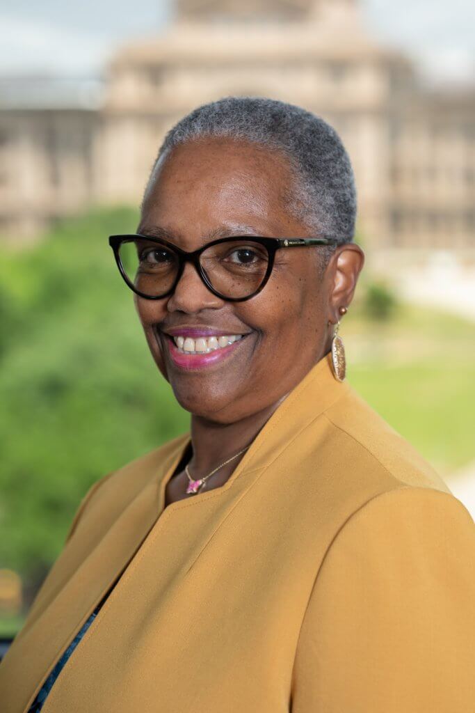 Willette Wallace Headshot